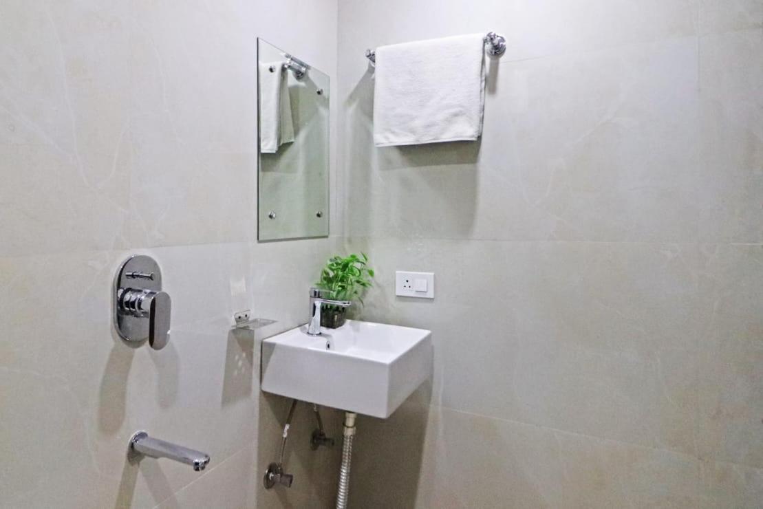 Hotel Vijaydeep Place Near Delhi Airport New Delhi Ngoại thất bức ảnh
